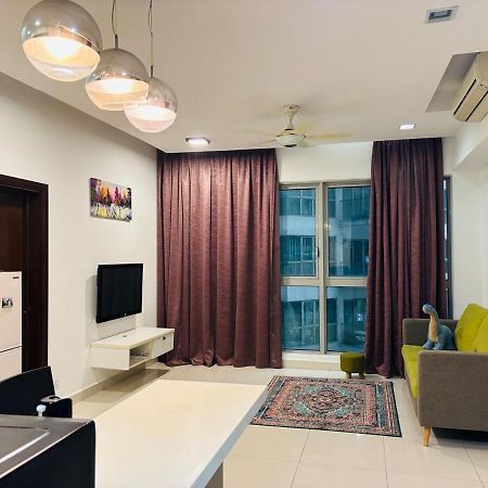 Regalia Upper View By Willow Homes Kuala Lumpur Esterno foto