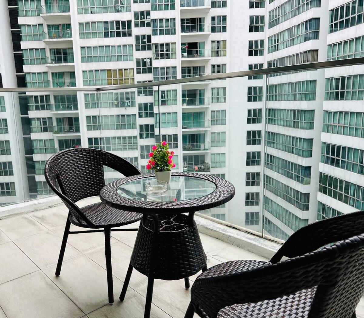 Regalia Upper View By Willow Homes Kuala Lumpur Camera foto