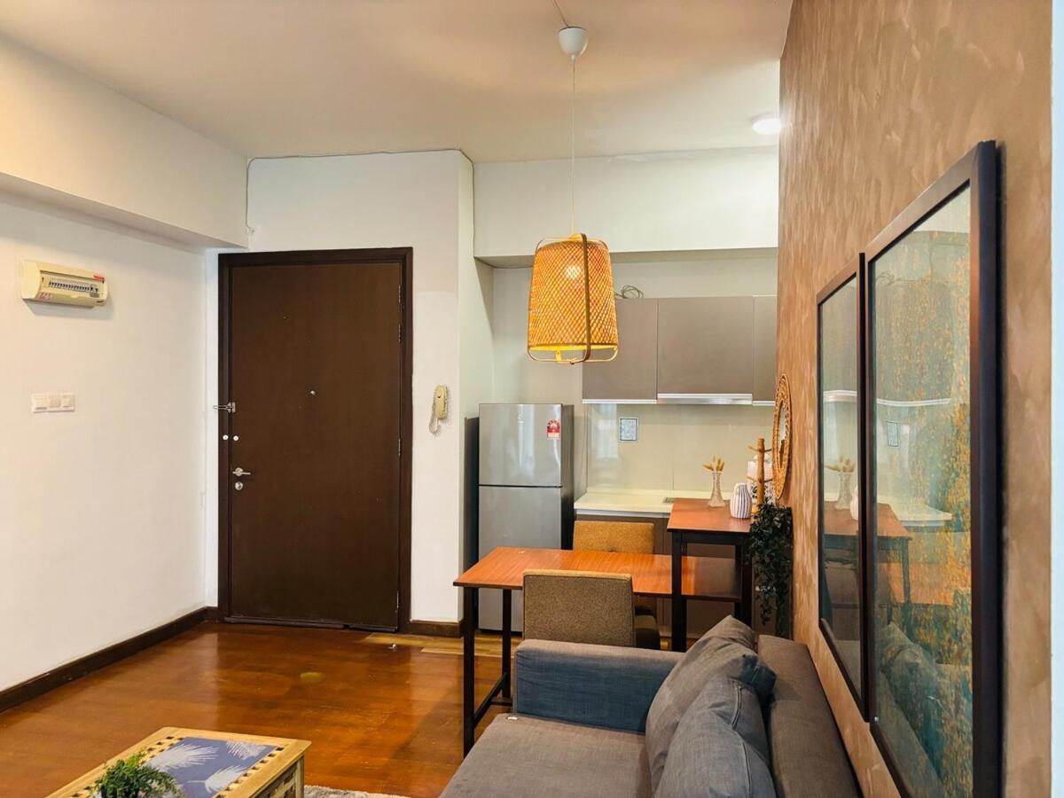Regalia Upper View By Willow Homes Kuala Lumpur Camera foto