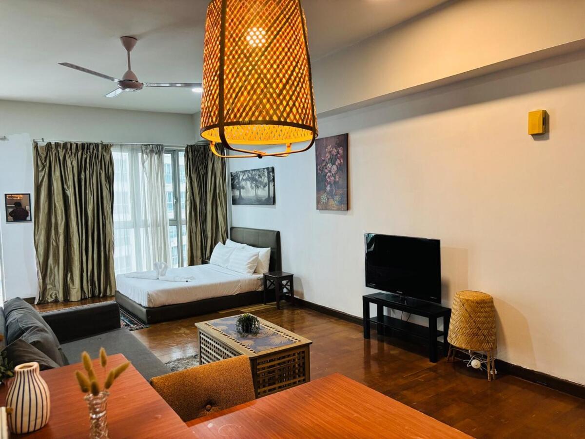 Regalia Upper View By Willow Homes Kuala Lumpur Camera foto
