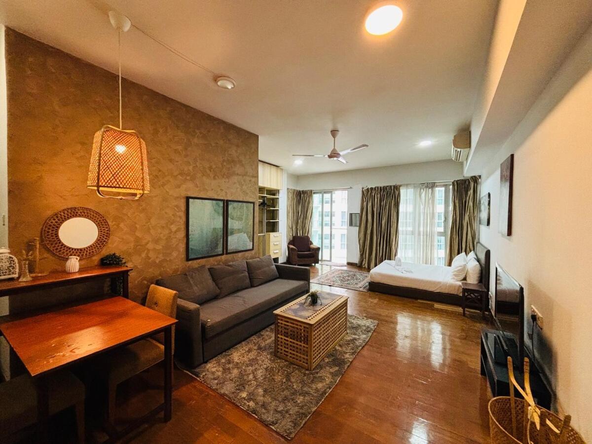 Regalia Upper View By Willow Homes Kuala Lumpur Camera foto