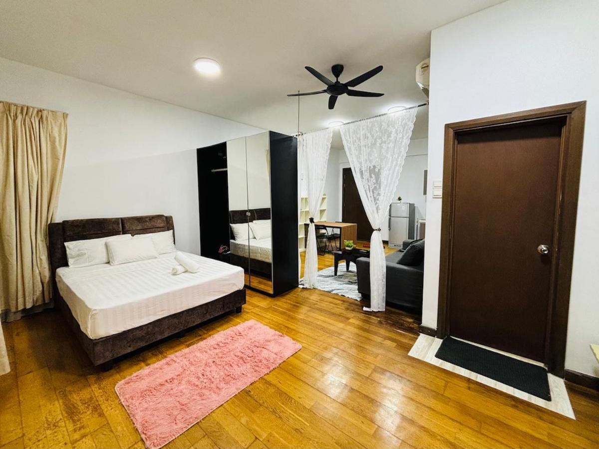 Regalia Upper View By Willow Homes Kuala Lumpur Camera foto