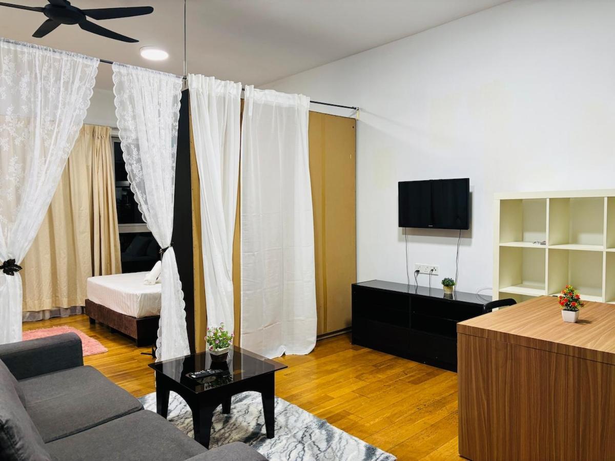 Regalia Upper View By Willow Homes Kuala Lumpur Esterno foto