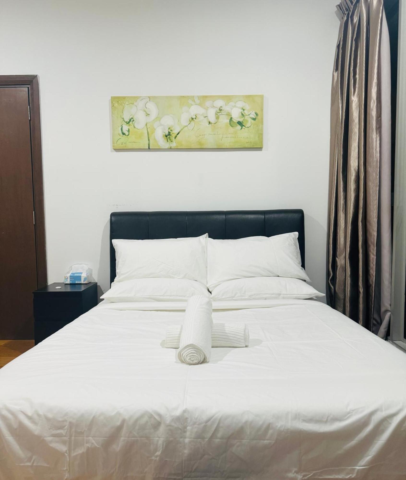 Regalia Upper View By Willow Homes Kuala Lumpur Camera foto